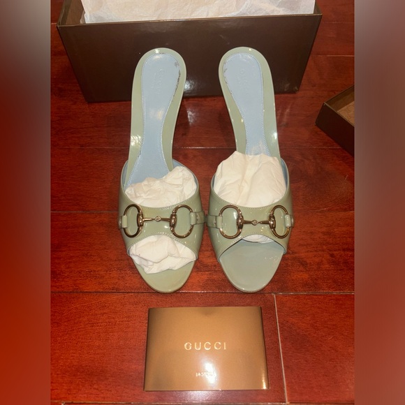 VINTAGE GUCCI KITTEN PUMP - Picture 12 of 16